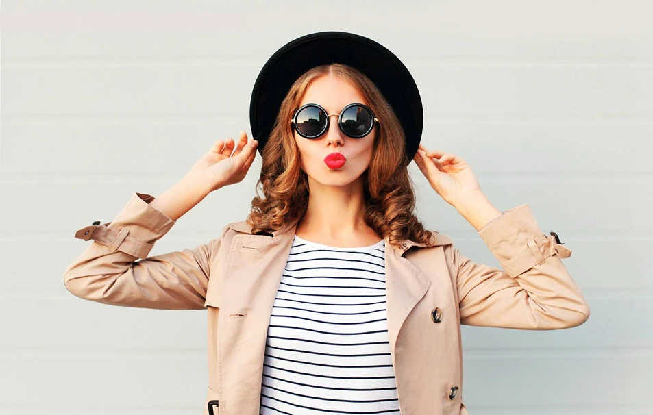 Ladies Outdoor Wear