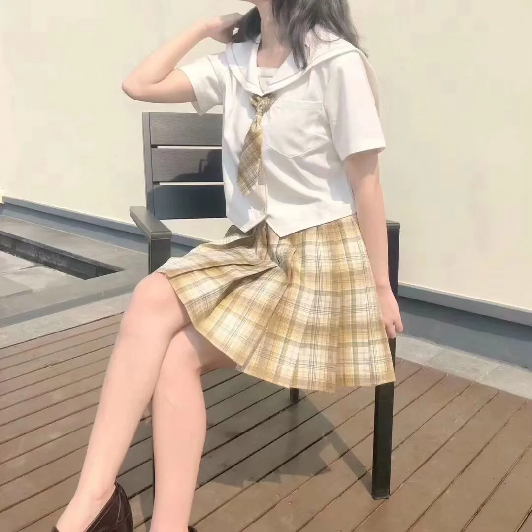 Girls' Fresh And Casual Short Skirt